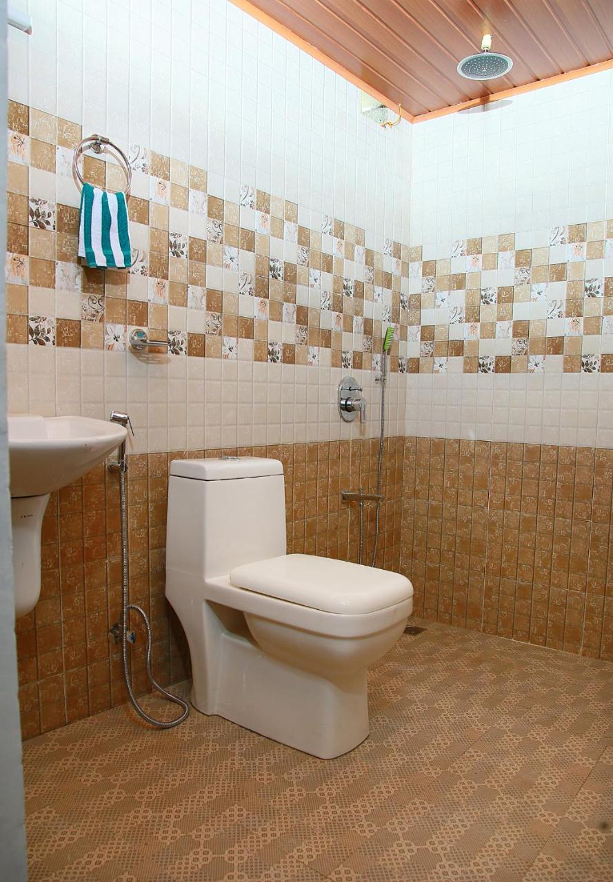 Marari Adonis Beach Villa Марарикулам Екстериор снимка