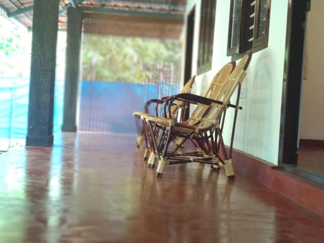 Marari Adonis Beach Villa Марарикулам Екстериор снимка